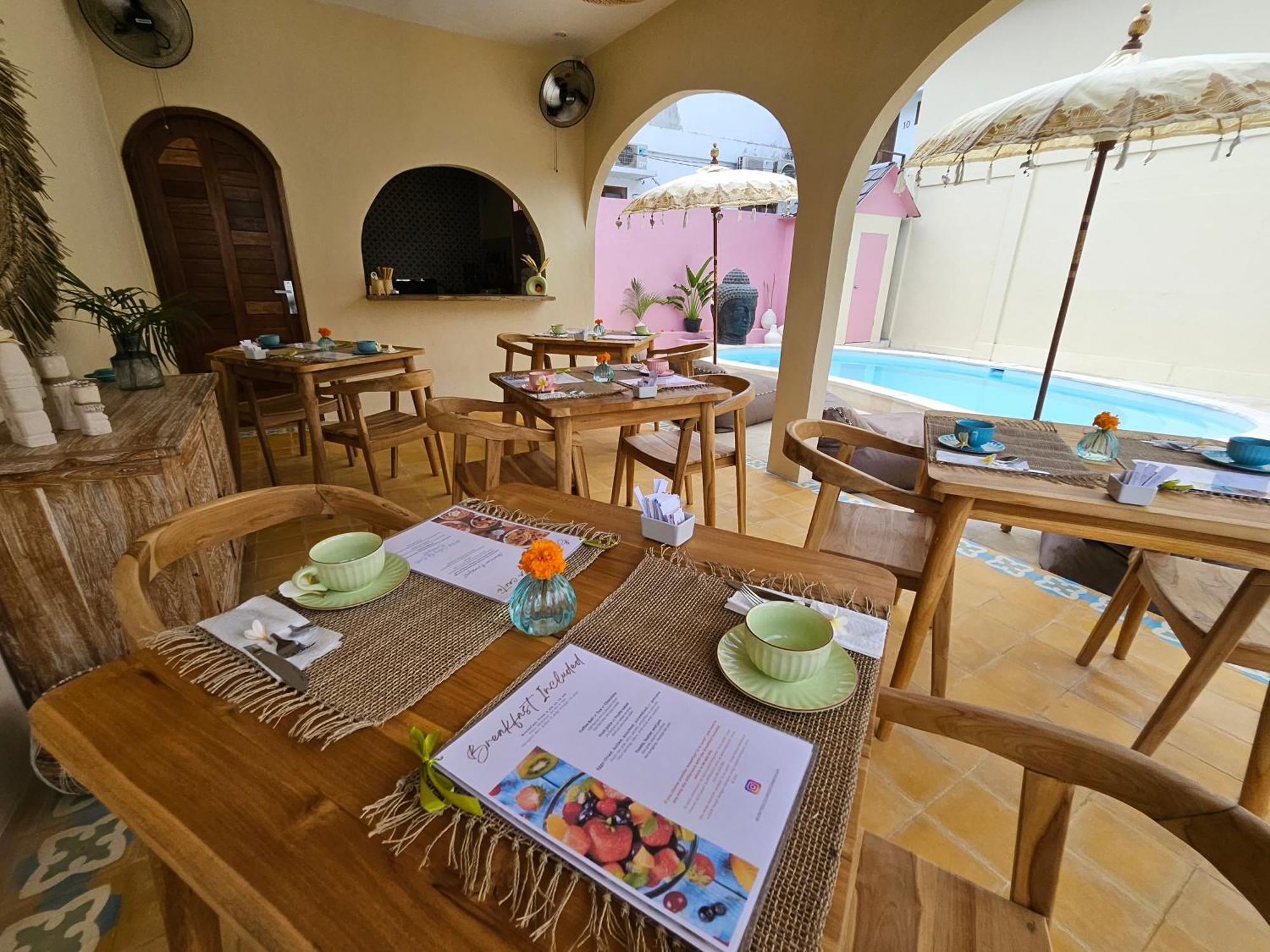 United Colors Of Lembongan Hotel Exterior foto