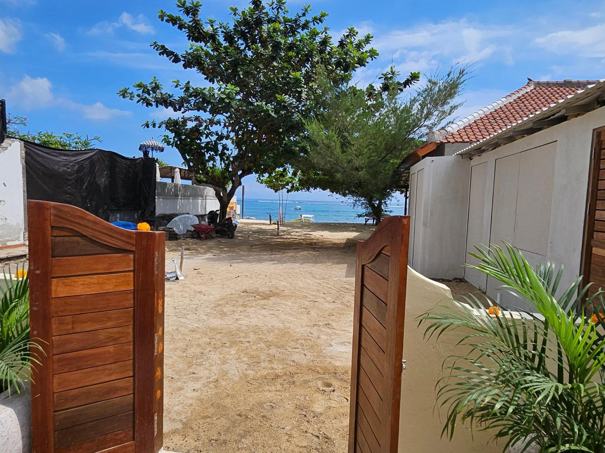 United Colors Of Lembongan Hotel Exterior foto
